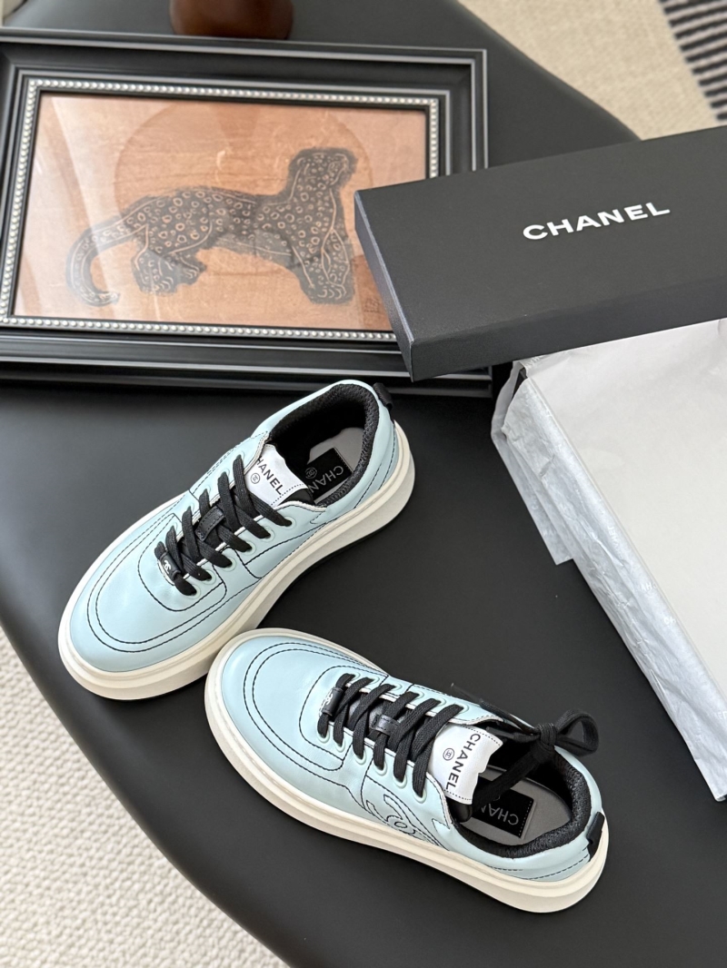 Ch**el sport shoes